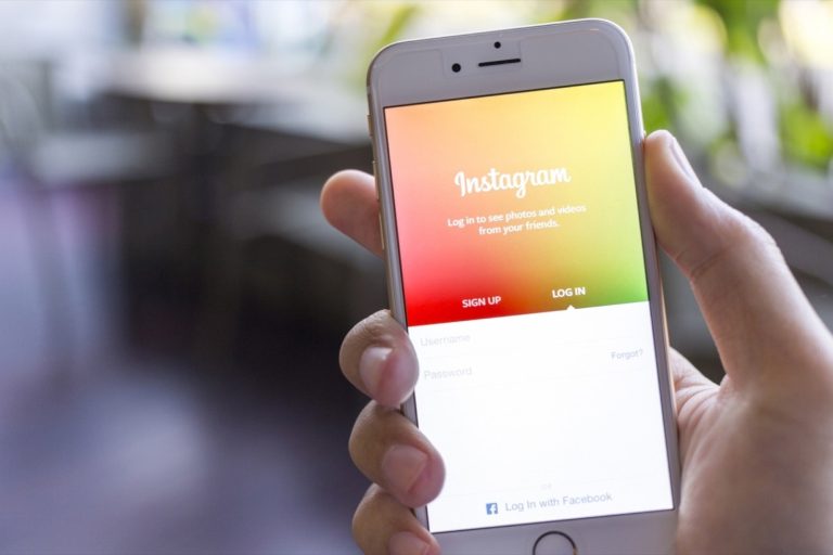 20150303160758-measured-success-pre-analytic-era-instagram-smartphone-iphone-6
